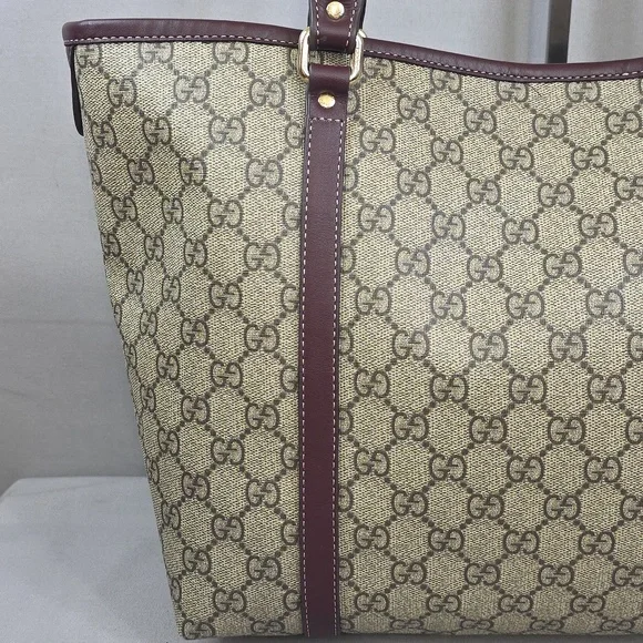 ✨️GUCCI GG Supreme Joy Tote Bag - Picture 6 of 16